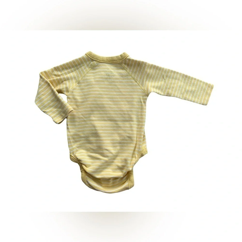 Moon and Back By Hanna Andersson Size 70, 6-12 Months Yellow Wrap Bodysuit